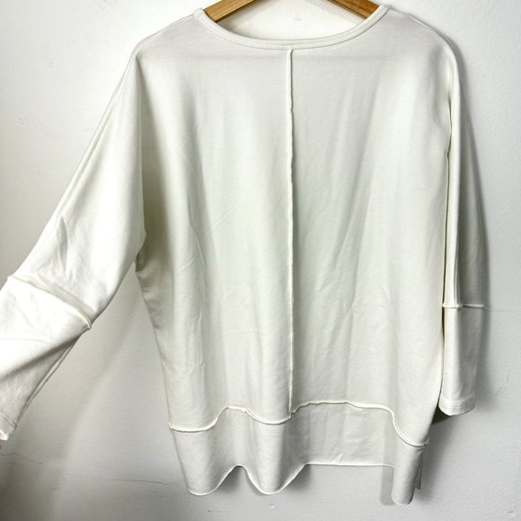Spanx Dolman 3/4 Sleeves Perfect Length Crewneck Sweatshirt Size Small - Picture 3 of 8